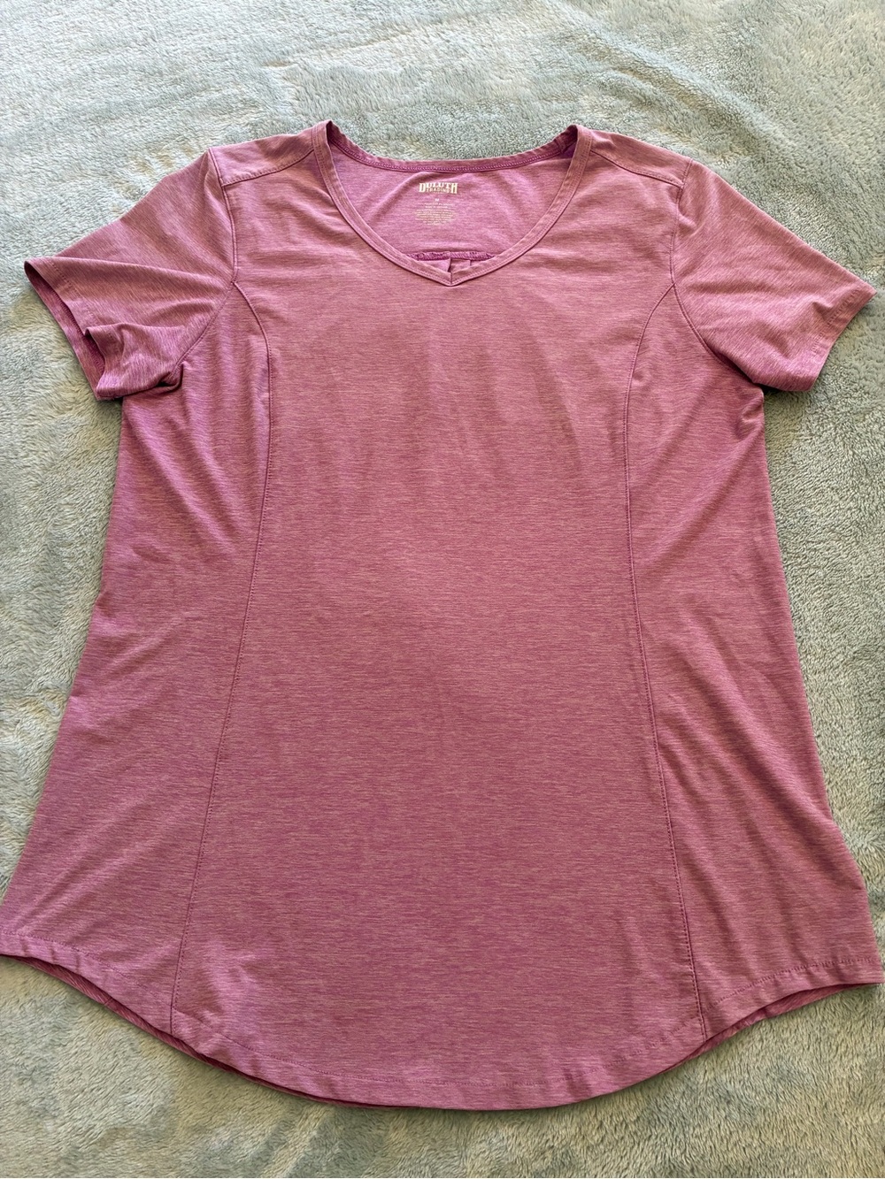 Duluth Trading Co Mauve Pink V-Neck Short Sleeve Tee